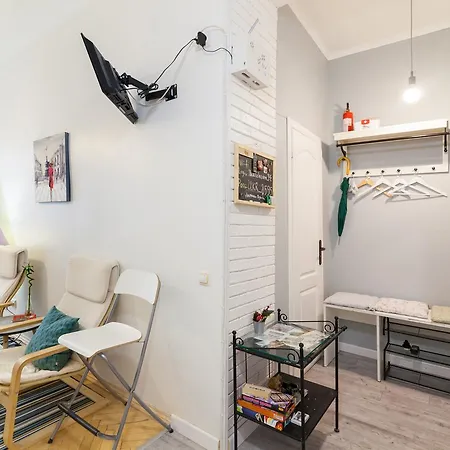 Rynok Square Historical Center Apartment Lviv
