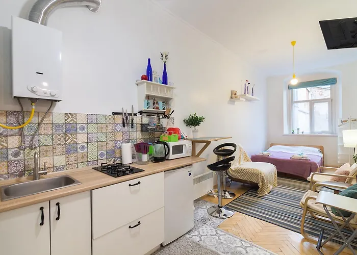 Rynok Square Historical Center